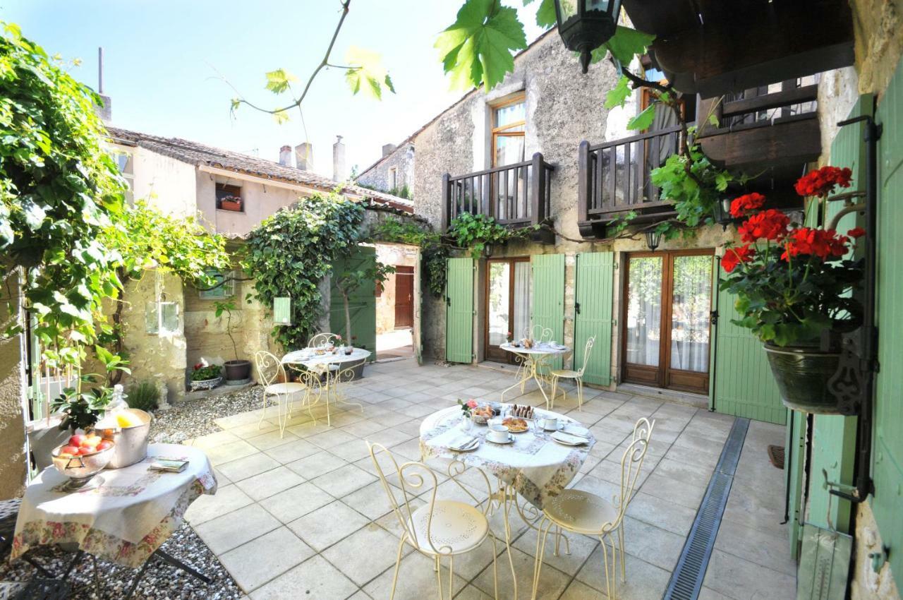 52 Eymet Bed & Breakfast Exterior photo